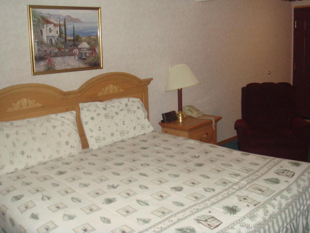Townhouse Inn & Suites Omaha Chambre photo